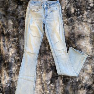 AE Kickboot Jeans